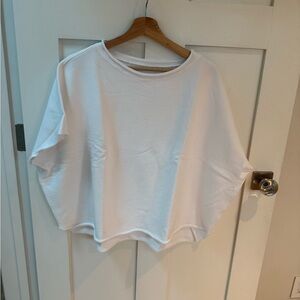 Frank & Eileen Olive Capelet. Italian cotton. Like New.